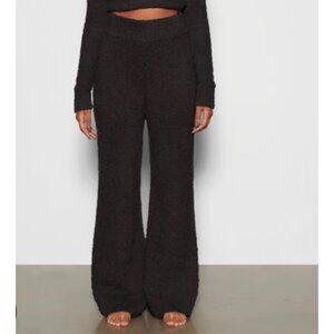 Skims Sherpa Knit Pants Straight Leg Flat Front Cosy Minimalist Black Sz XXS